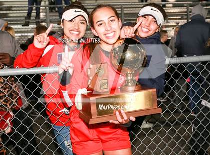 Thumbnail 3 in Catalina Foothills vs. Salpointe Catholic (AIA 4A Final Award Photos) photogallery.