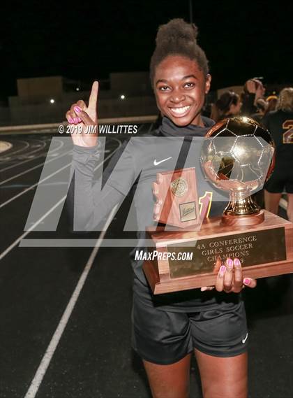 Thumbnail 2 in Catalina Foothills vs. Salpointe Catholic (AIA 4A Final Award Photos) photogallery.