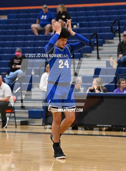 Thumbnail 3 in Cypress Creek vs McKinney (Houston Methodist Cy-Hoops Invitational) photogallery.