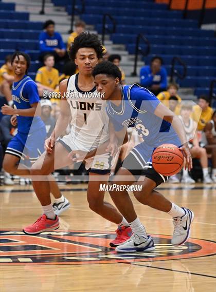 Thumbnail 2 in Cypress Creek vs McKinney (Houston Methodist Cy-Hoops Invitational) photogallery.