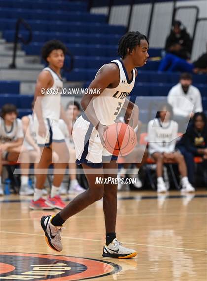 Thumbnail 2 in Cypress Creek vs McKinney (Houston Methodist Cy-Hoops Invitational) photogallery.