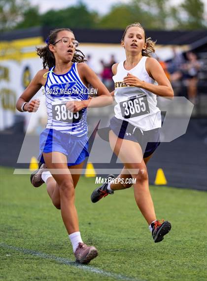 Thumbnail 3 in Saturday Night Lights XC Meet photogallery.