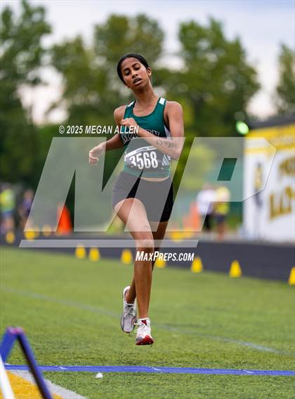 Thumbnail 3 in Saturday Night Lights XC Meet photogallery.