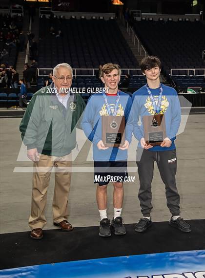 Thumbnail 2 in NYSPHSAA Division 2 (Awards and Podiums) photogallery.