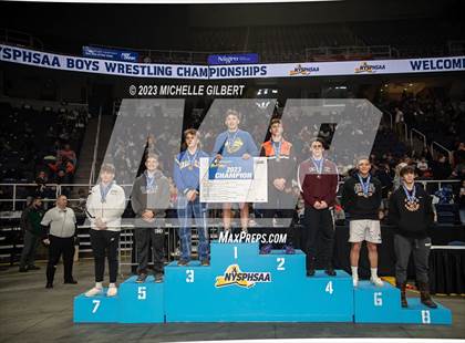 Thumbnail 1 in NYSPHSAA Division 2 (Awards and Podiums) photogallery.
