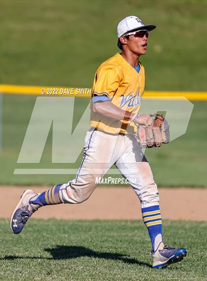 Thumbnail 1 in New London @ Davenport North photogallery.