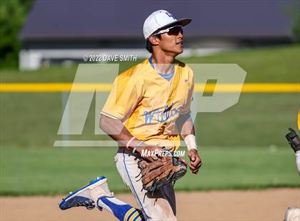 Thumbnail 1 in New London @ Davenport North photogallery.