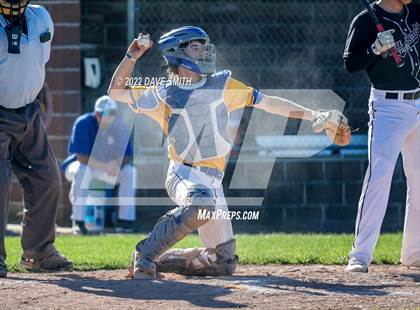 Thumbnail 1 in New London @ Davenport North photogallery.
