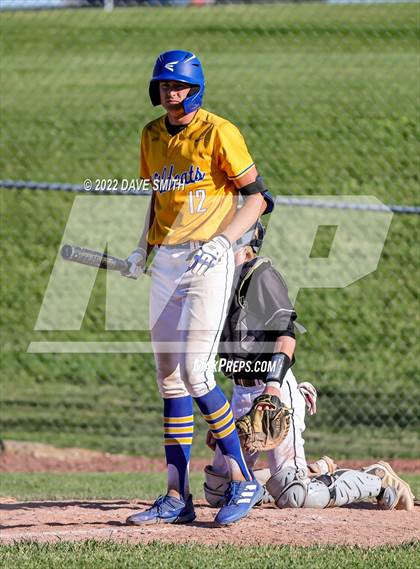 Thumbnail 2 in New London @ Davenport North photogallery.
