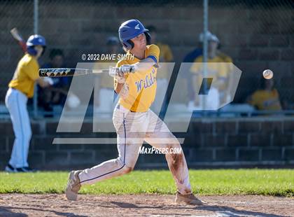 Thumbnail 2 in New London @ Davenport North photogallery.