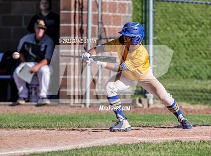 Thumbnail 2 in New London @ Davenport North photogallery.