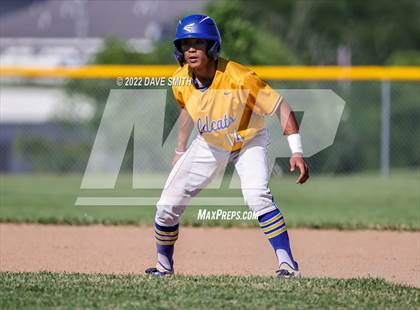 Thumbnail 1 in New London @ Davenport North photogallery.