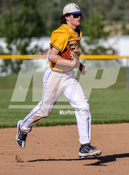 Thumbnail 3 in New London @ Davenport North photogallery.