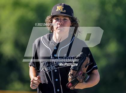 Thumbnail 2 in New London @ Davenport North photogallery.