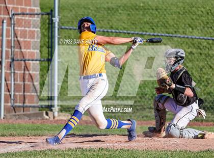 Thumbnail 3 in New London @ Davenport North photogallery.