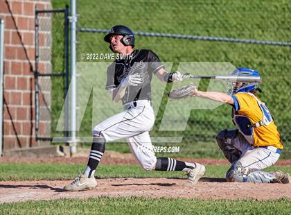 Thumbnail 3 in New London @ Davenport North photogallery.
