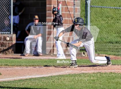 Thumbnail 1 in New London @ Davenport North photogallery.