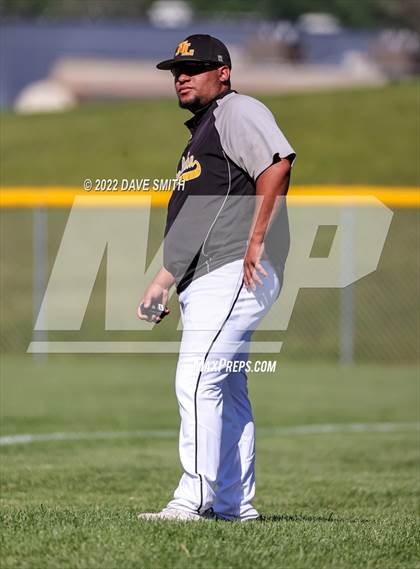 Thumbnail 3 in New London @ Davenport North photogallery.