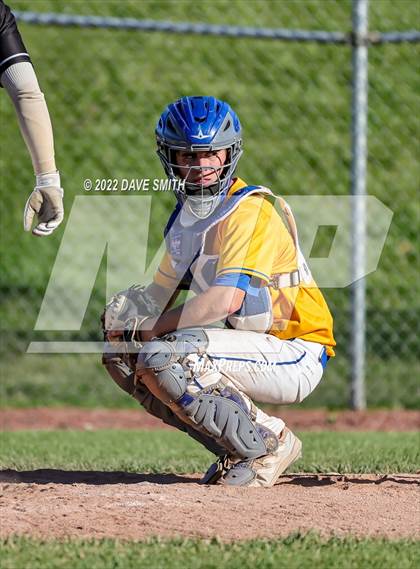 Thumbnail 2 in New London @ Davenport North photogallery.