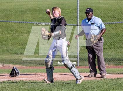 Thumbnail 3 in New London @ Davenport North photogallery.