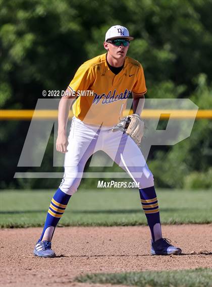 Thumbnail 3 in New London @ Davenport North photogallery.