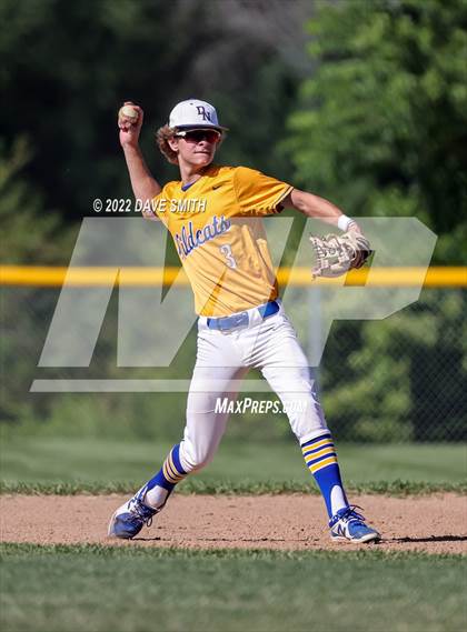 Thumbnail 1 in New London @ Davenport North photogallery.