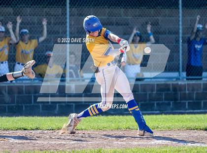Thumbnail 3 in New London @ Davenport North photogallery.