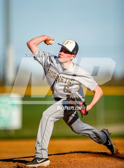 Thumbnail 1 in Fulton @ Blair Oaks photogallery.