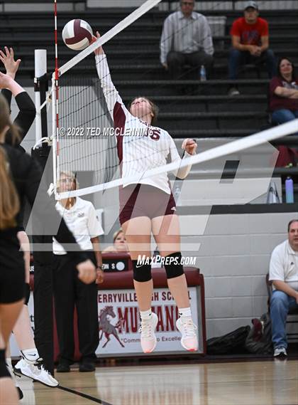 Thumbnail 1 in Mulberry @ Perryville photogallery.