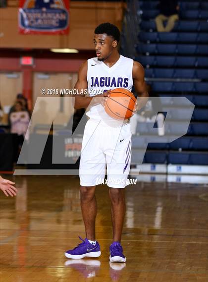 Thumbnail 2 in Grandview vs. Southwind (Tarkanian Classic) photogallery.