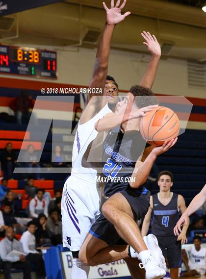 Thumbnail 3 in Grandview vs. Southwind (Tarkanian Classic) photogallery.