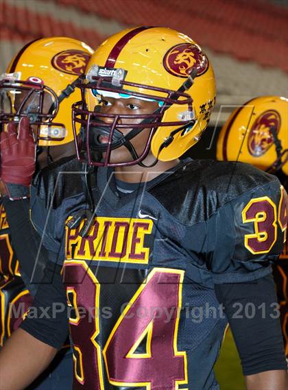 Thumbnail 2 in Hamilton vs. Mountain Pointe (AIA D1 Final) photogallery.