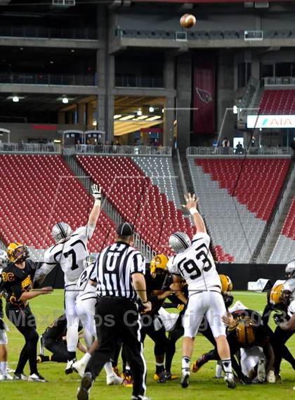 Thumbnail 1 in Hamilton vs. Mountain Pointe (AIA D1 Final) photogallery.