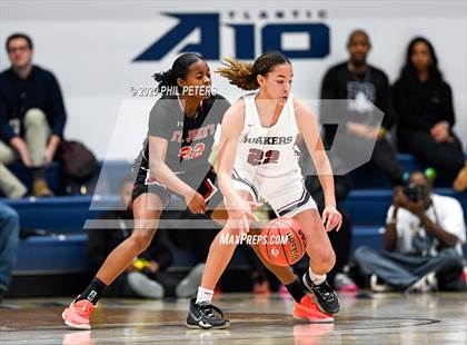 Thumbnail 1 in St. John's vs. Sidwell Friends photogallery.