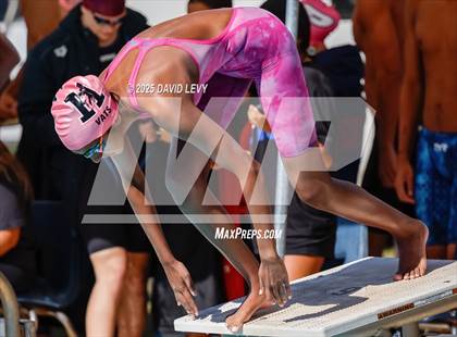 Thumbnail 2 in Chandler City Invitational photogallery.