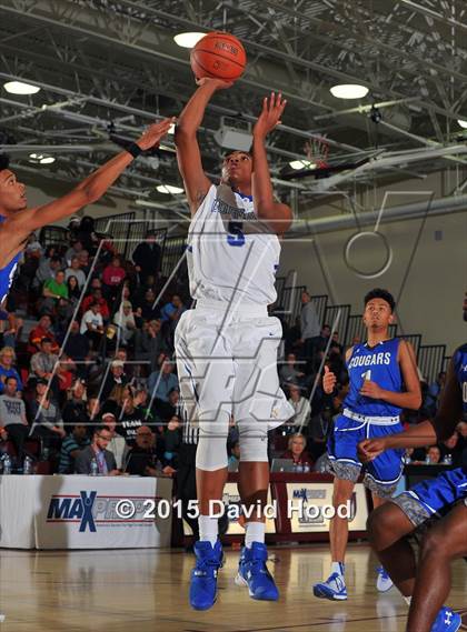 Thumbnail 3 in Bishop Gorman vs. Capital Christian (MaxPreps Holiday Classic) photogallery.