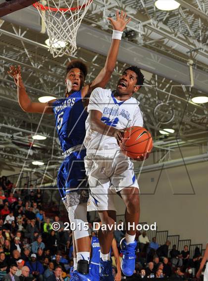 Thumbnail 2 in Bishop Gorman vs. Capital Christian (MaxPreps Holiday Classic) photogallery.