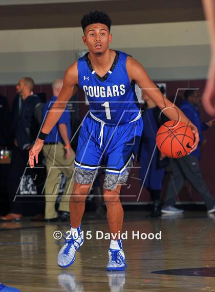 Thumbnail 1 in Bishop Gorman vs. Capital Christian (MaxPreps Holiday Classic) photogallery.