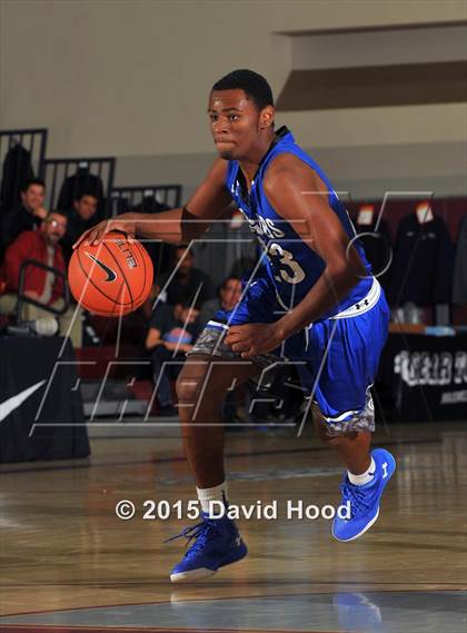 Thumbnail 3 in Bishop Gorman vs. Capital Christian (MaxPreps Holiday Classic) photogallery.