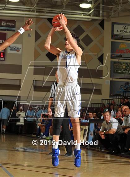 Thumbnail 3 in Bishop Gorman vs. Capital Christian (MaxPreps Holiday Classic) photogallery.