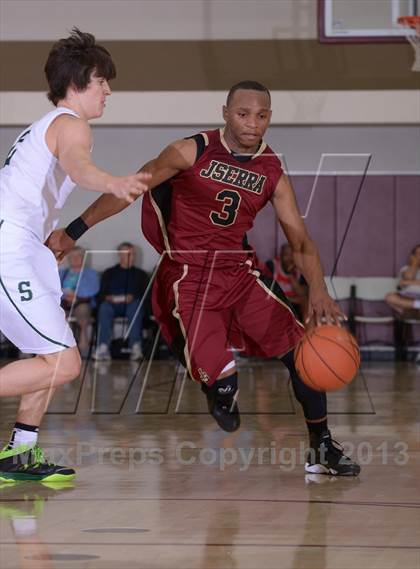 Thumbnail 3 in JSerra Catholic vs. Sunnyslope (MaxPreps Holiday Classic) photogallery.