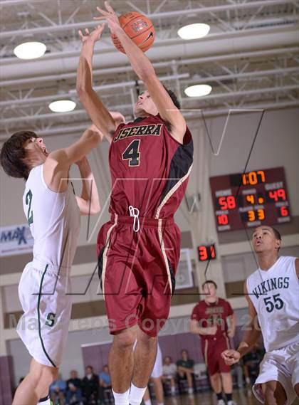 Thumbnail 1 in JSerra Catholic vs. Sunnyslope (MaxPreps Holiday Classic) photogallery.