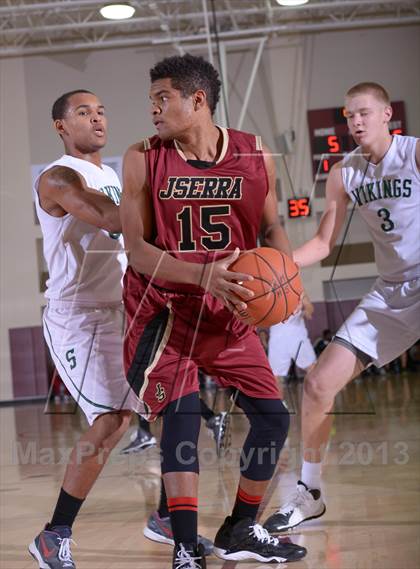 Thumbnail 1 in JSerra Catholic vs. Sunnyslope (MaxPreps Holiday Classic) photogallery.