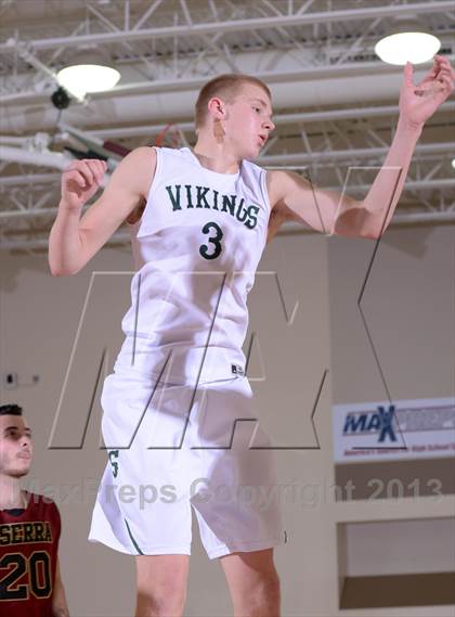 Thumbnail 1 in JSerra Catholic vs. Sunnyslope (MaxPreps Holiday Classic) photogallery.