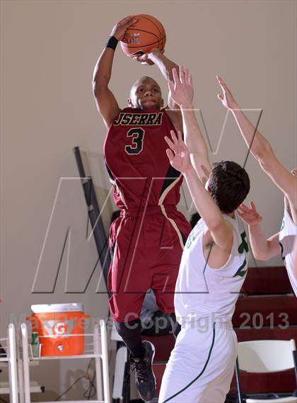 Thumbnail 1 in JSerra Catholic vs. Sunnyslope (MaxPreps Holiday Classic) photogallery.