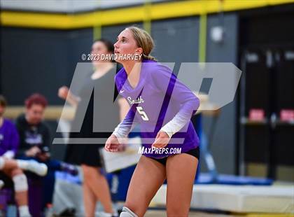 Thumbnail 2 in Denver South vs Green Mountain photogallery.