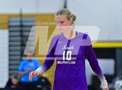 Thumbnail 3 in Denver South vs Green Mountain photogallery.