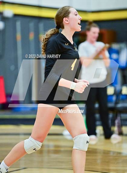 Thumbnail 2 in Denver South vs Green Mountain photogallery.