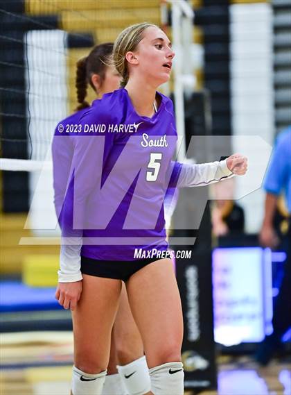 Thumbnail 3 in Denver South vs Green Mountain photogallery.