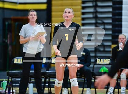 Thumbnail 3 in Denver South vs Green Mountain photogallery.